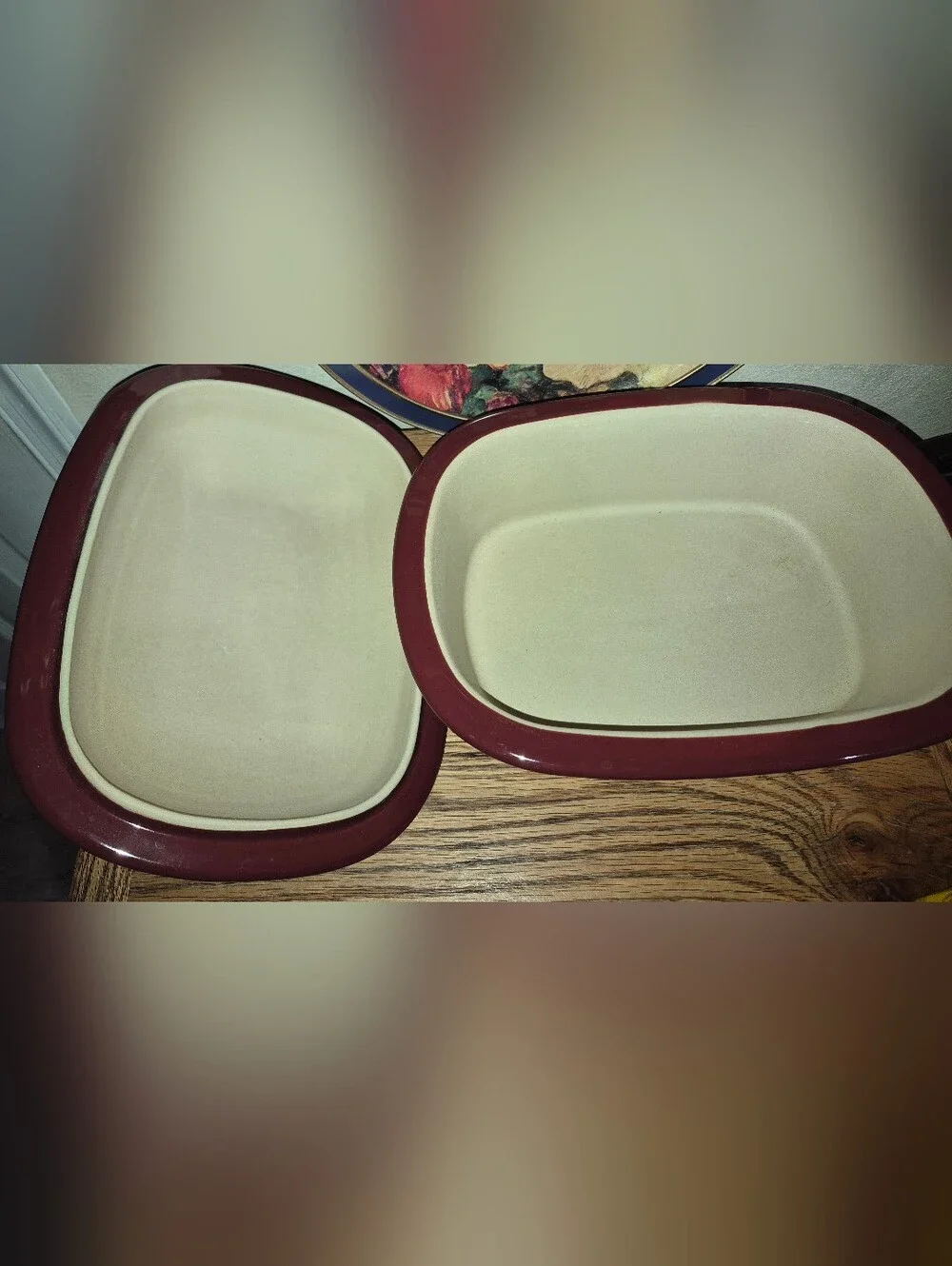 Pampered Chef Cranberry Baker Ceramic Covered Casserole Dish, Holds 3.1 Quart